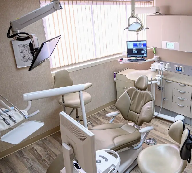  Troy Degenhardt Dental