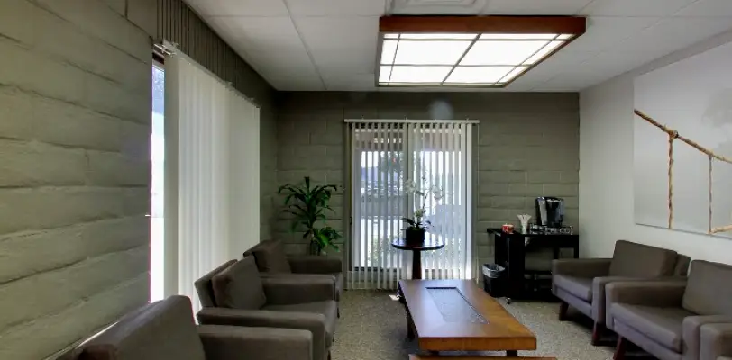 Ventura Family Dentistry. Royce Young DDS & Joanne Tran DDS