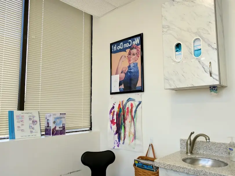 Berkeley Dr. Tala Aziz, DDS