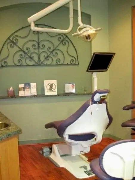  Louisville Forest Springs Family Dental