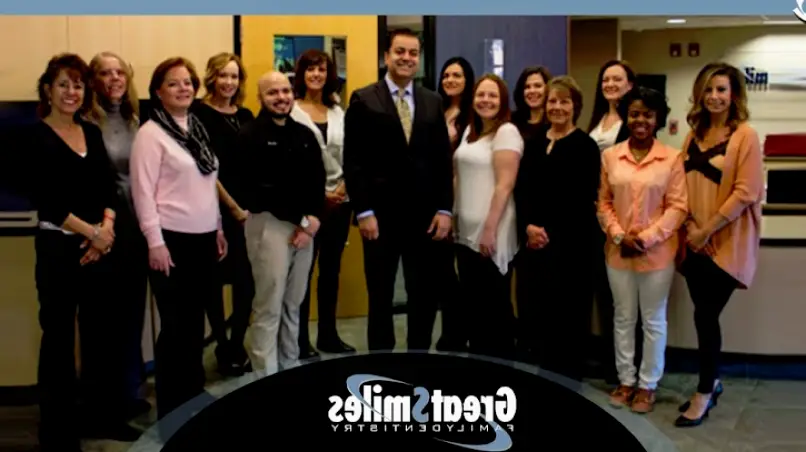 Toledo Dr. Nadeem Khan, DDS: Great Smiles Family Dentistry