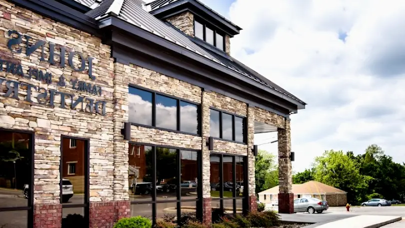  Cookeville Johns Family & Implant Dentistry