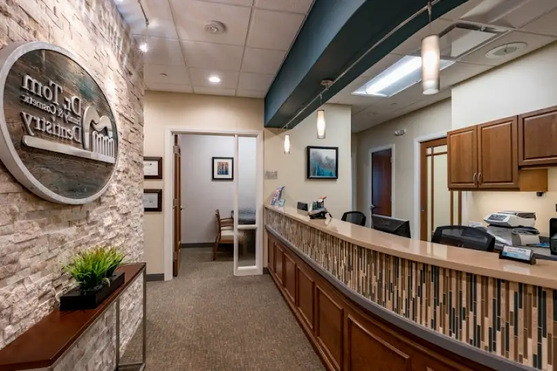  Geneva Dr. Tom Family & Cosmetic Dentistry