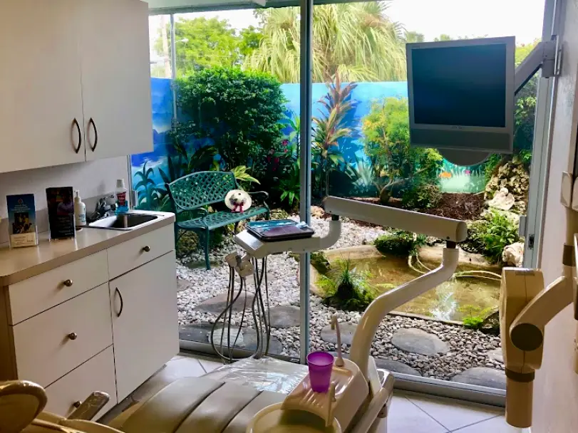  Pompano Beach LovinSmiles Dental Group