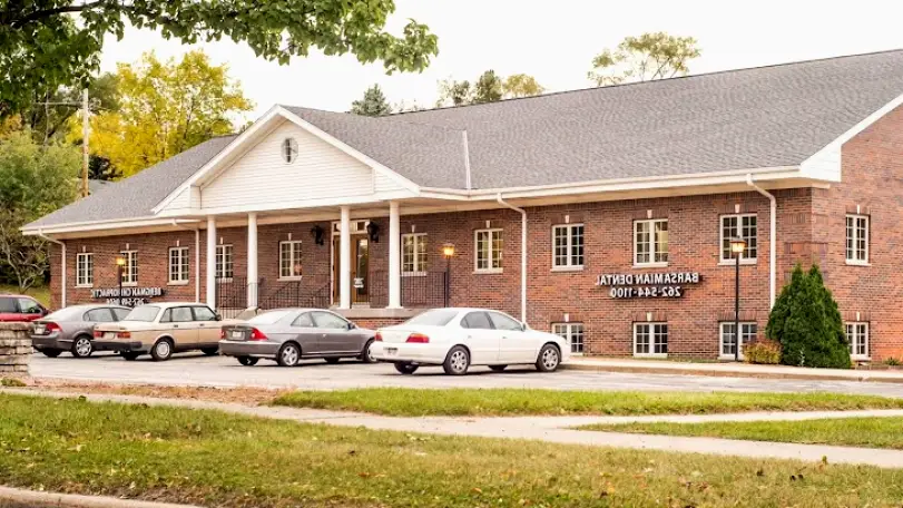 Waukesha Barsamian & Kolstad Dental