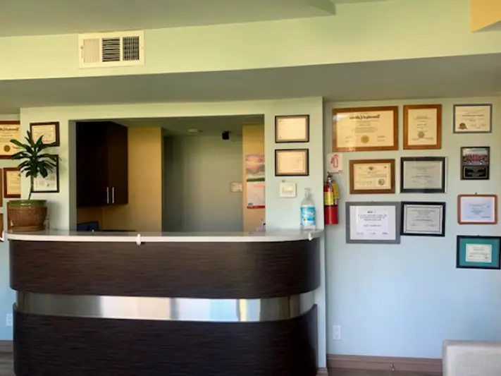  Pasadena James W. Tsai, DDS