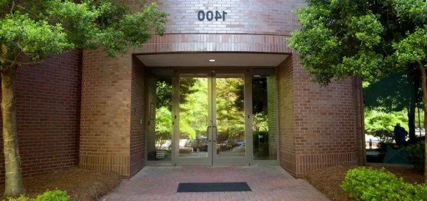  Cary Prosthodontics Implant & Cosmetic Dentistry