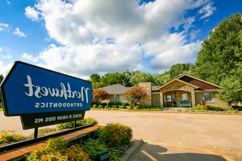  Fayetteville Northwest Orthodontics