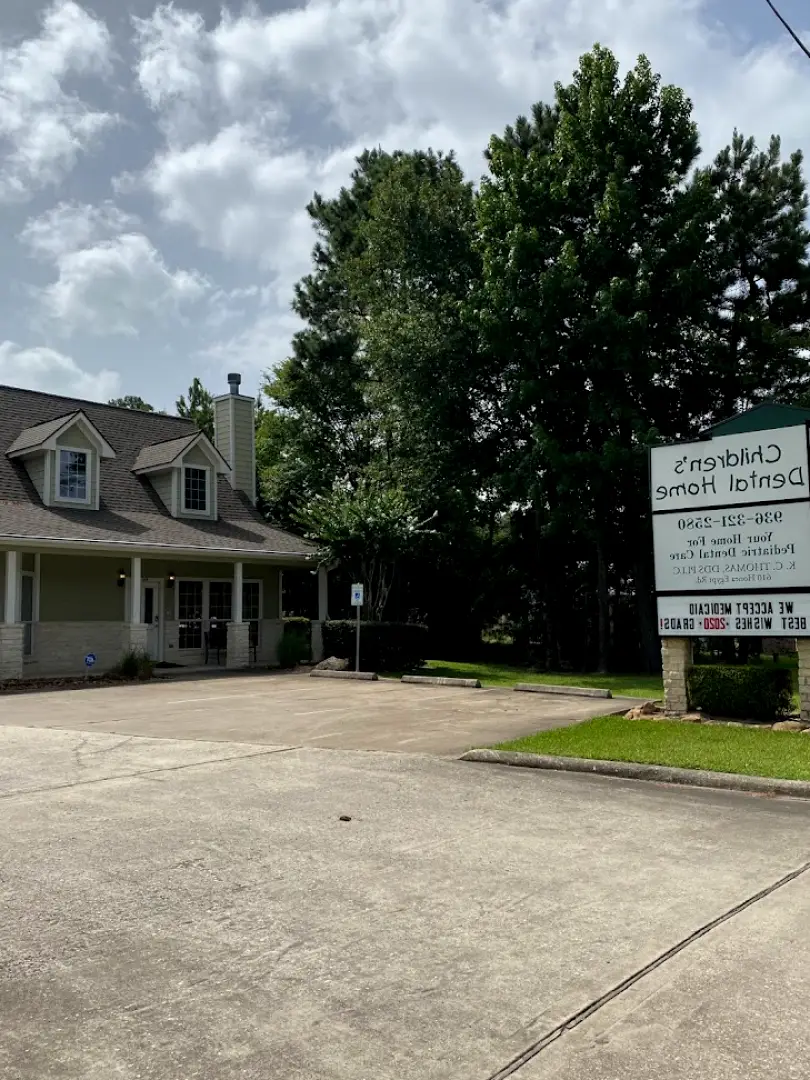  Magnolia Children's Dental Home