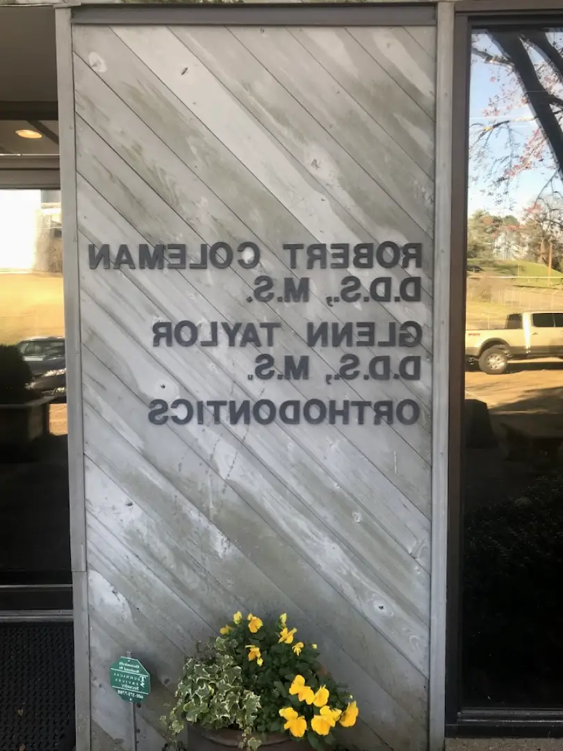  Vicksburg Dr. Robert M. Coleman, DDS