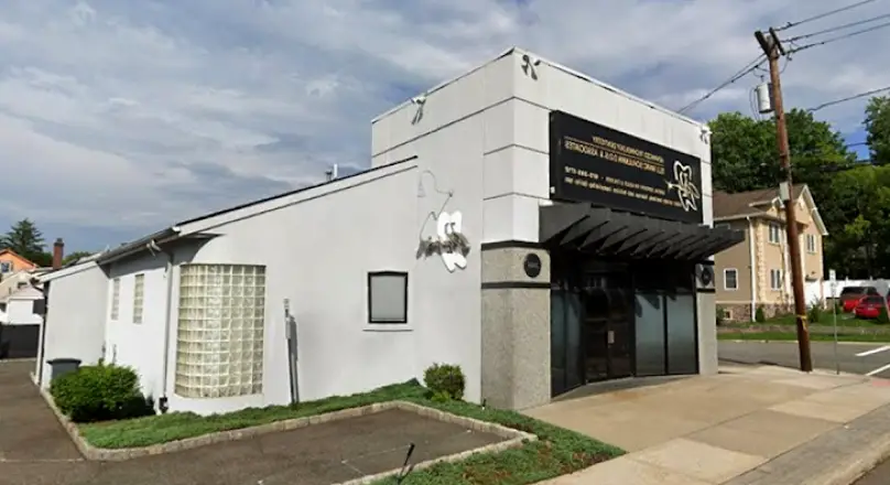 Clifton Club 32 Advanced Technology Dentistry