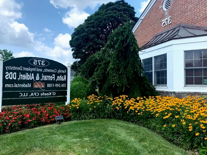 Farmingdale Ferrari & Aldieri Dental Associates