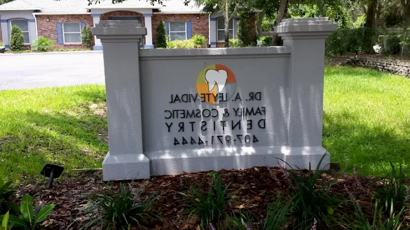 Oviedo Alexander Leyte-Vidal DDS, PA