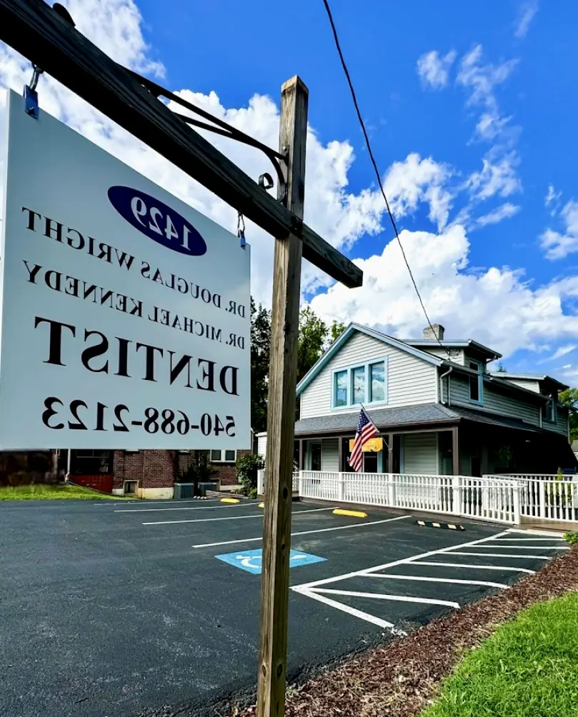 Staunton Douglas D. Wright DDS