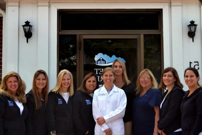 Newington MARKET SQUARE DENTAL ASSOCIATES