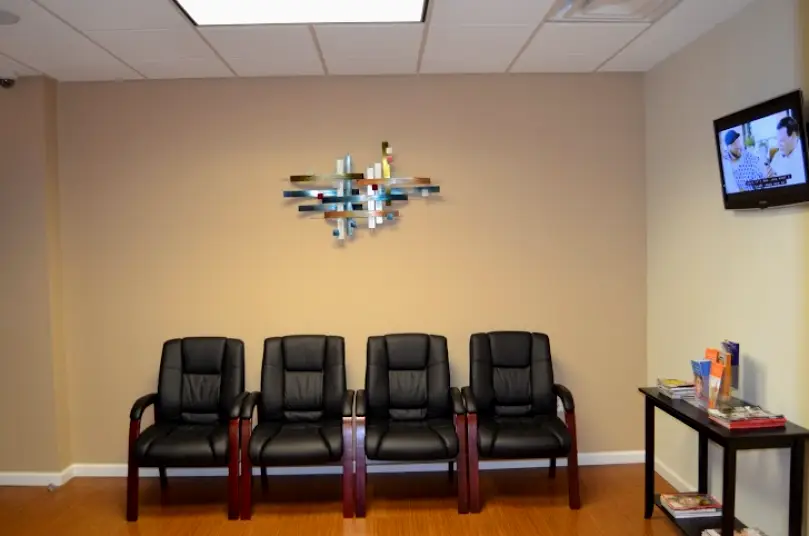 Leesburg Claudio Iwamoto DDS MS