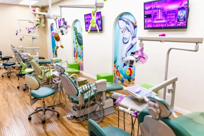  Burbank Star Kids Dental & Orthodontics