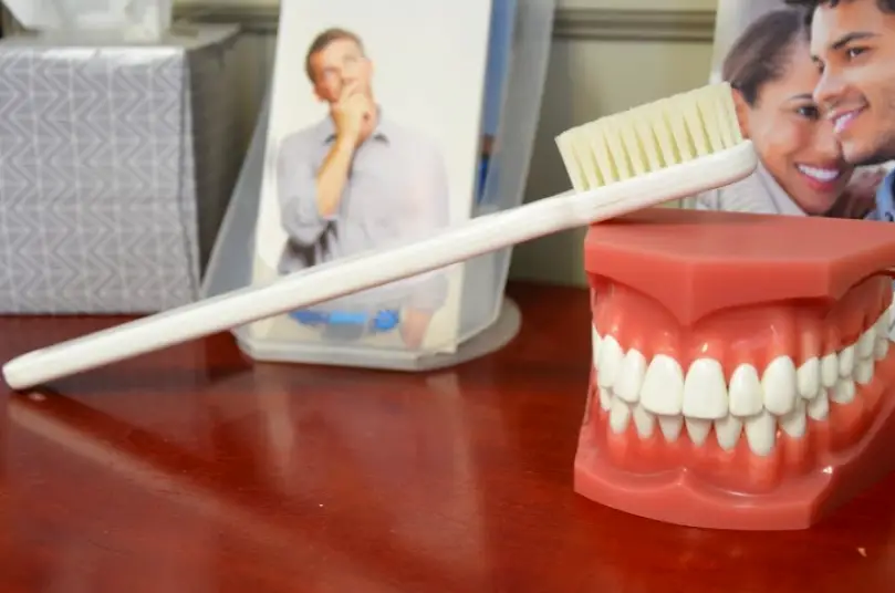 Plymouth Leslie M Woodell, DDS, PC
