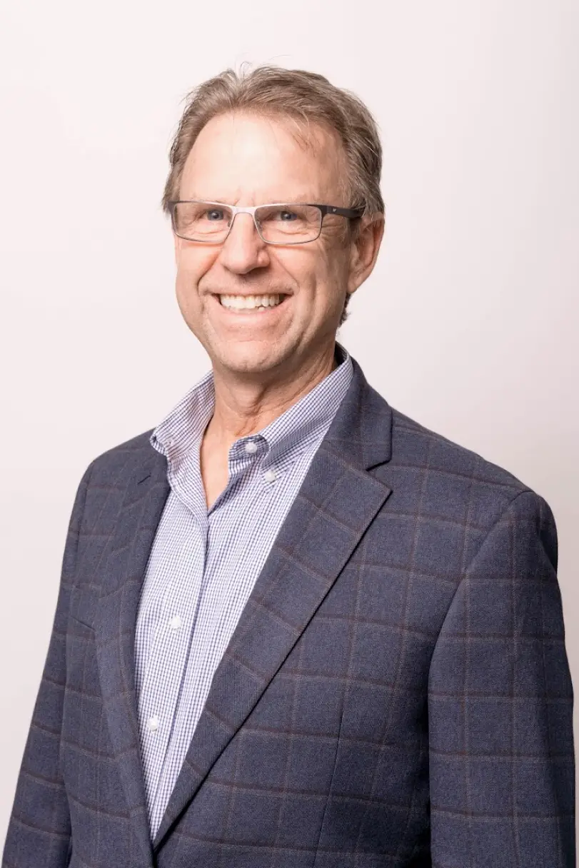 Tulare Robert E. Bell, DDS