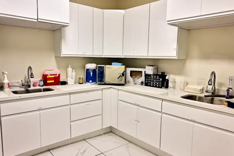  Oakland Unica Dental