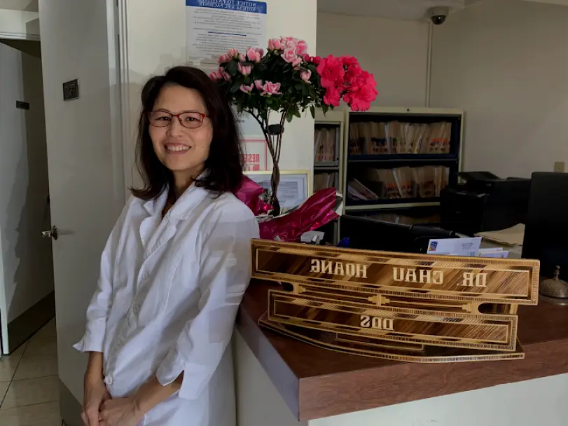 Bellflower Chau Hoang, DDS