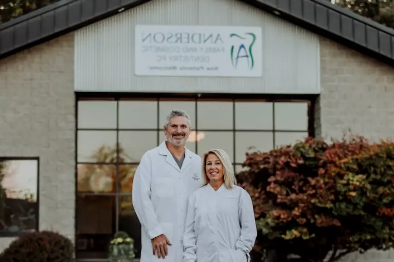  Holland Anderson Family and Cosmetic Dentistry