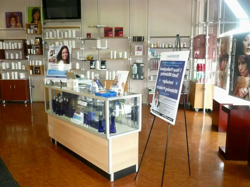 Syosset ModernSmile Professional Teeth Whitening Spa
