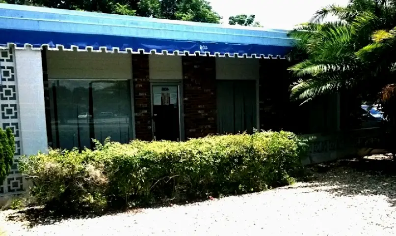 Mt Dora Lake Dental Center - Gregory C Moo, DDS