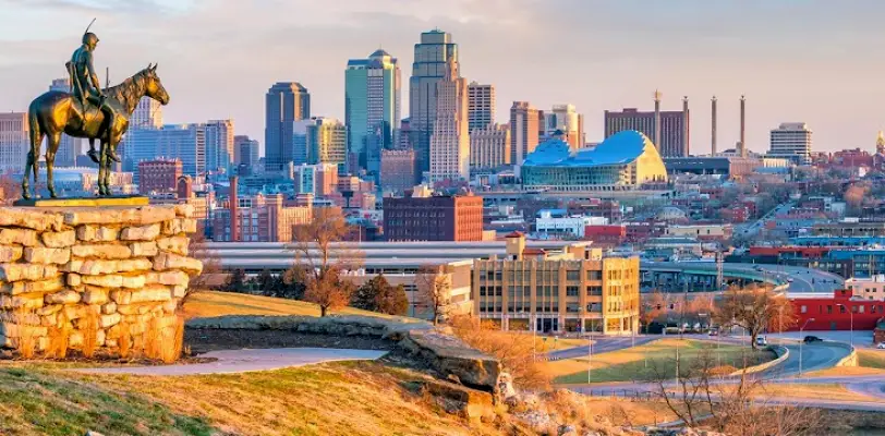 Overland Park Smiles by the Lake: Richard Rhoads Jr., DDS
