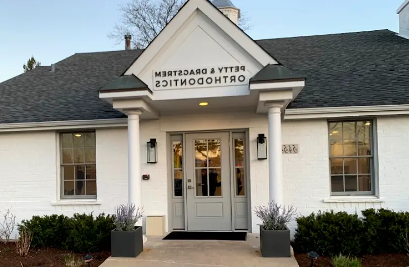 Western Springs Petty & Dragstrem Orthodontics