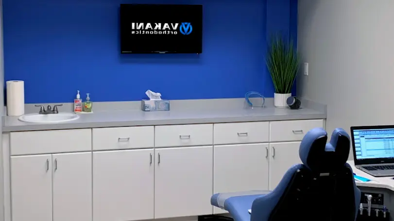  Vakani Orthodontics - Palm Bay