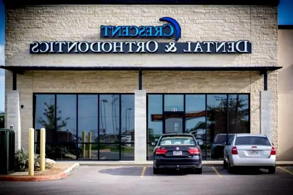 Crescent Dental & Orthodontics: Lockhart