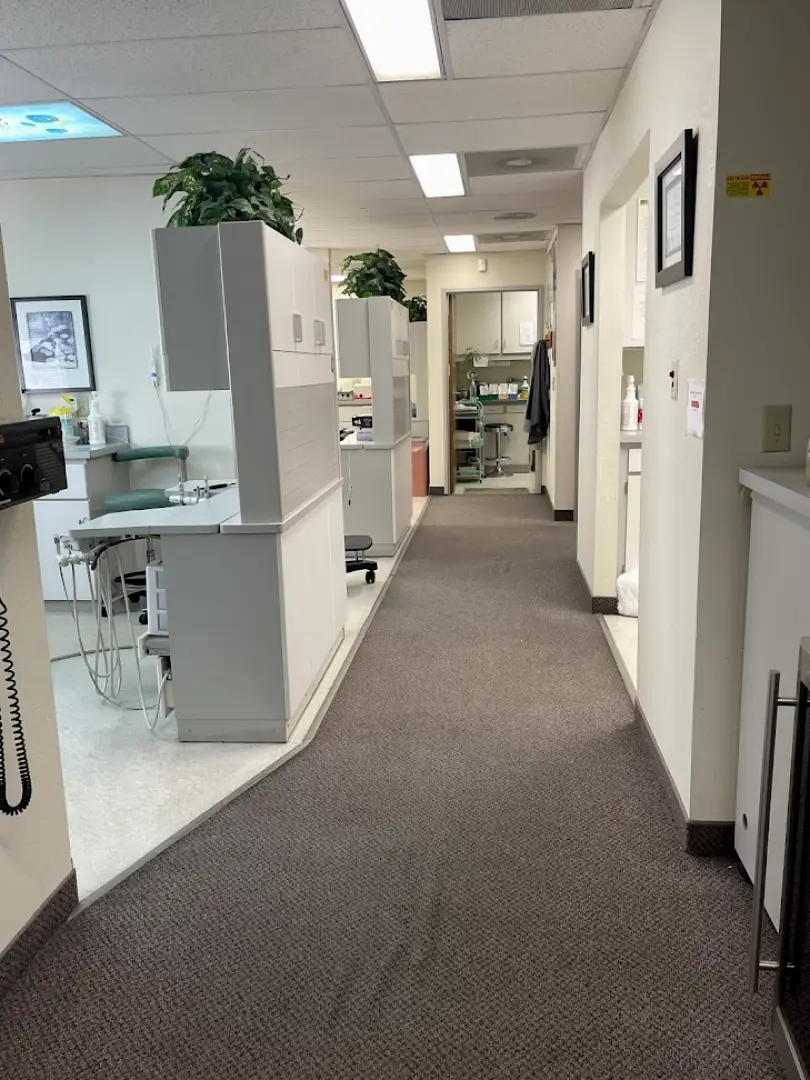 Visalia Careville Dental Office of Dr. Meimban