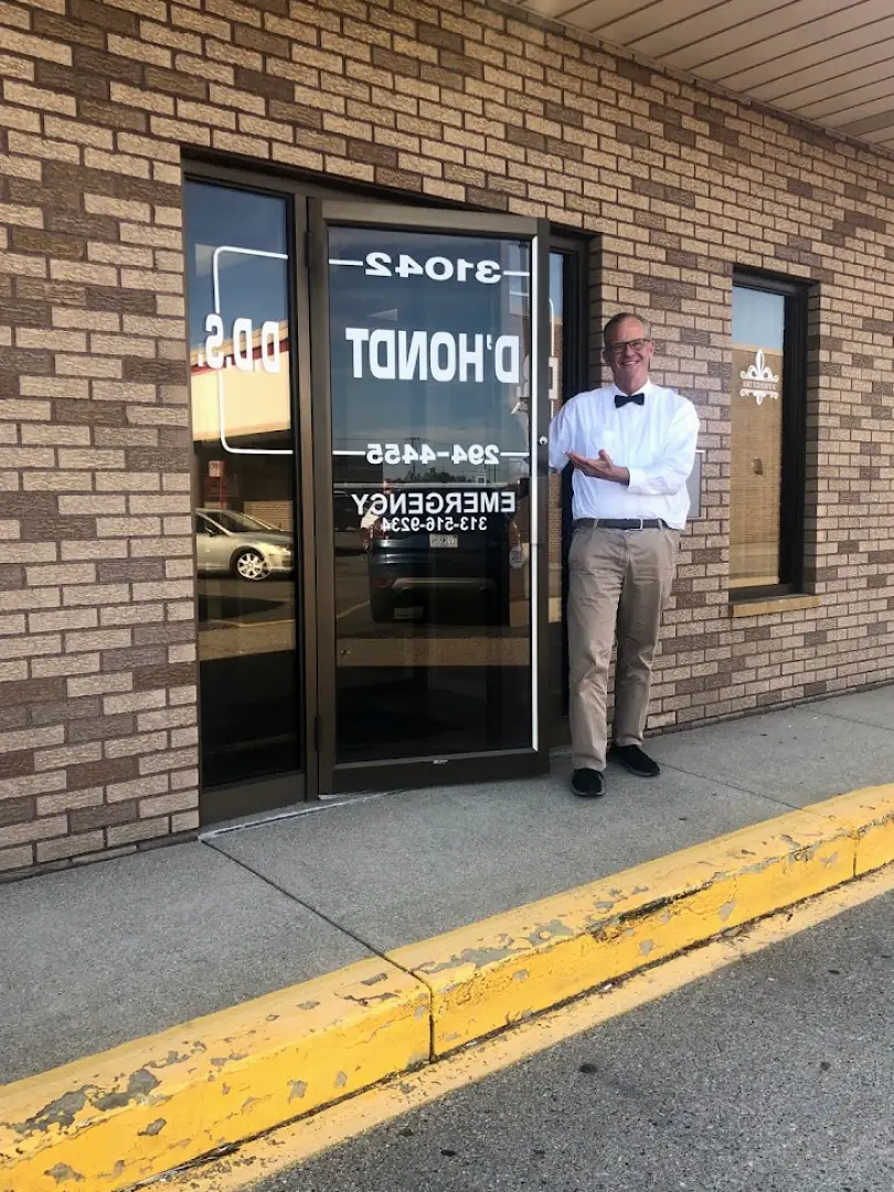 Fraser Dr. Dennis D'Hondt DDS