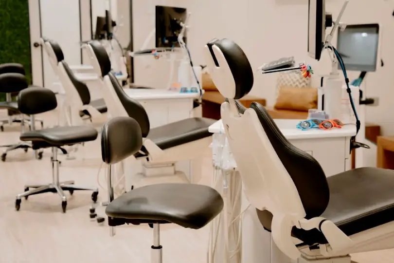 Knecht Orthodontics - Mont Belvieu