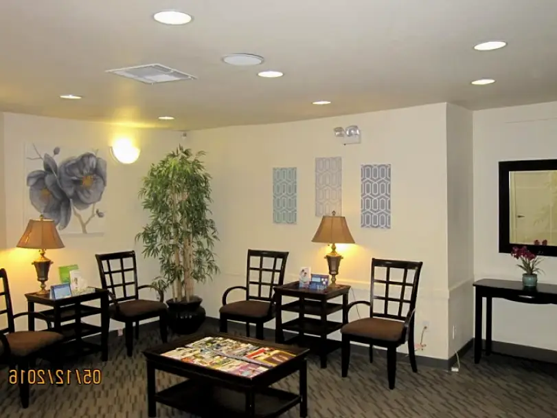 Reseda Dental Group