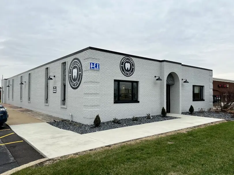 Smalltown Dental - Morton Detroit