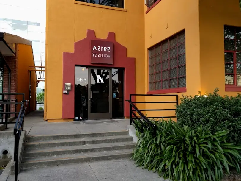 Emeryville Advanta Dental Group