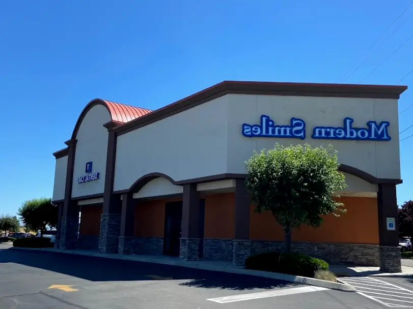 Modern Smiles Nampa
