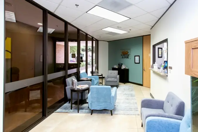 University Place Houstonian Dental