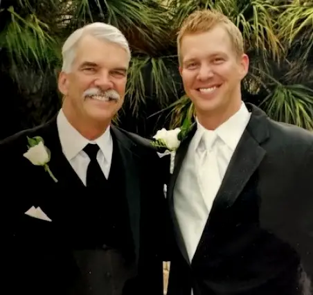 Calallen David M Chapman DDS, Brett D Chapman DDS)