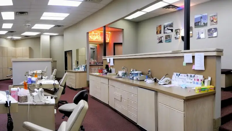 Longview Dr. Michael W. Scott DDS MSD