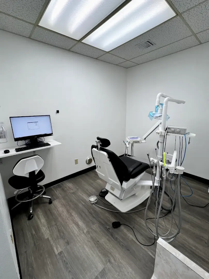Dream Team Dental - Panorama City
