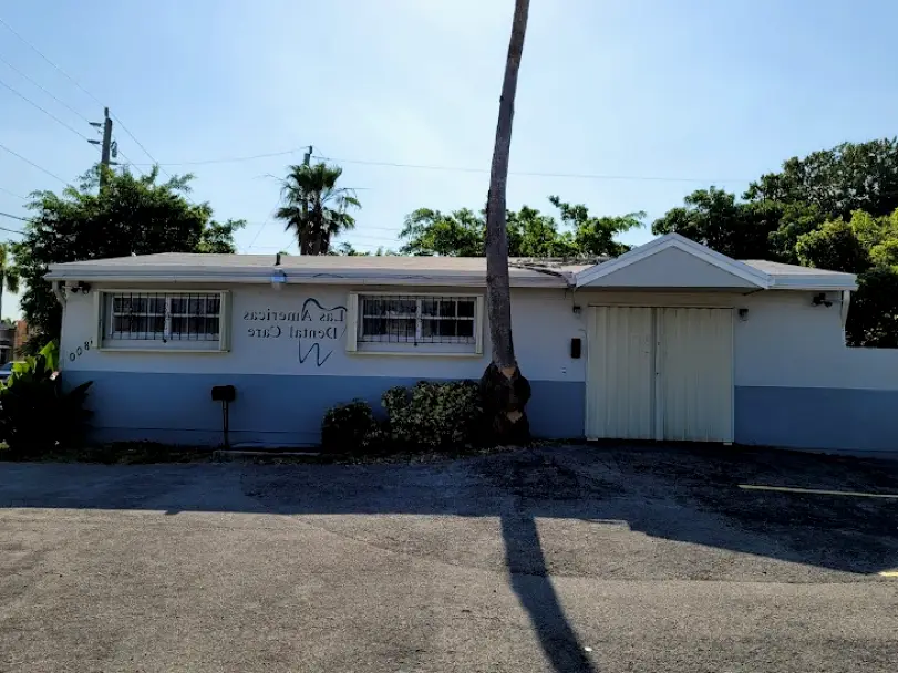  Hollywood Las Americas Dental Care