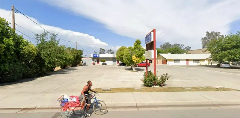  Bakersfield Micaehl Delia DDS