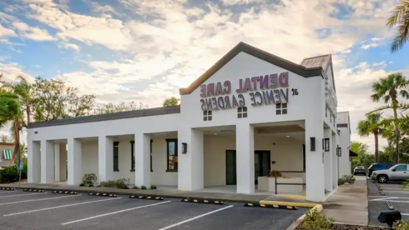 Dental Care at Venice Gardens