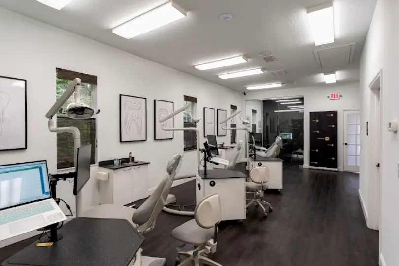 Land O' Lakes Navarro Orthodontics