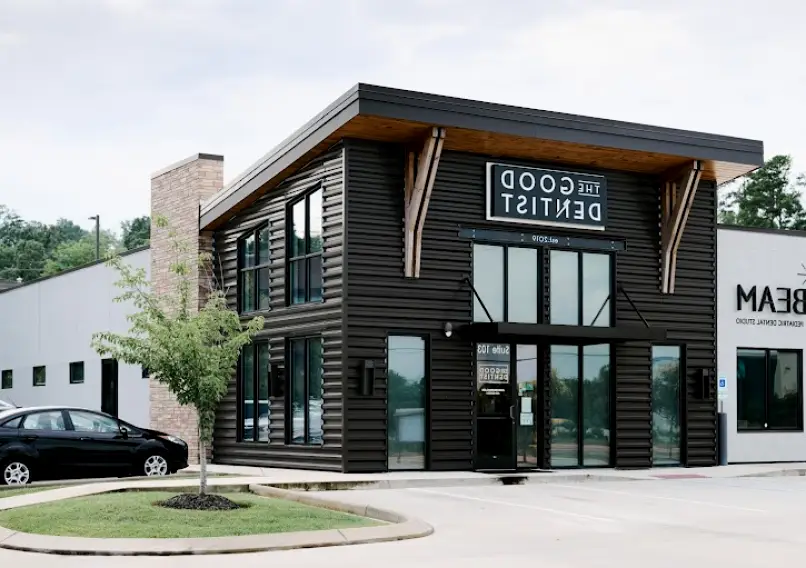  Chattanooga THE GOOD DENTIST®