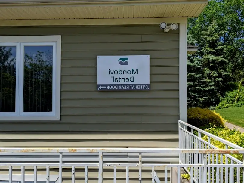 Mondovi Dental - Hamden