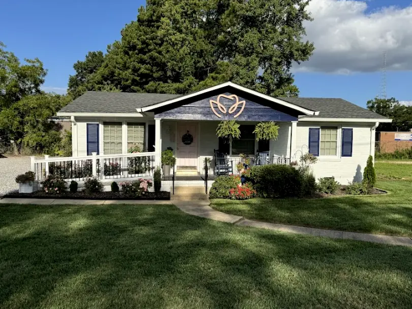 North Chesterfield Bloom Dental of Chesterfield - Dr. Crystal Joyce